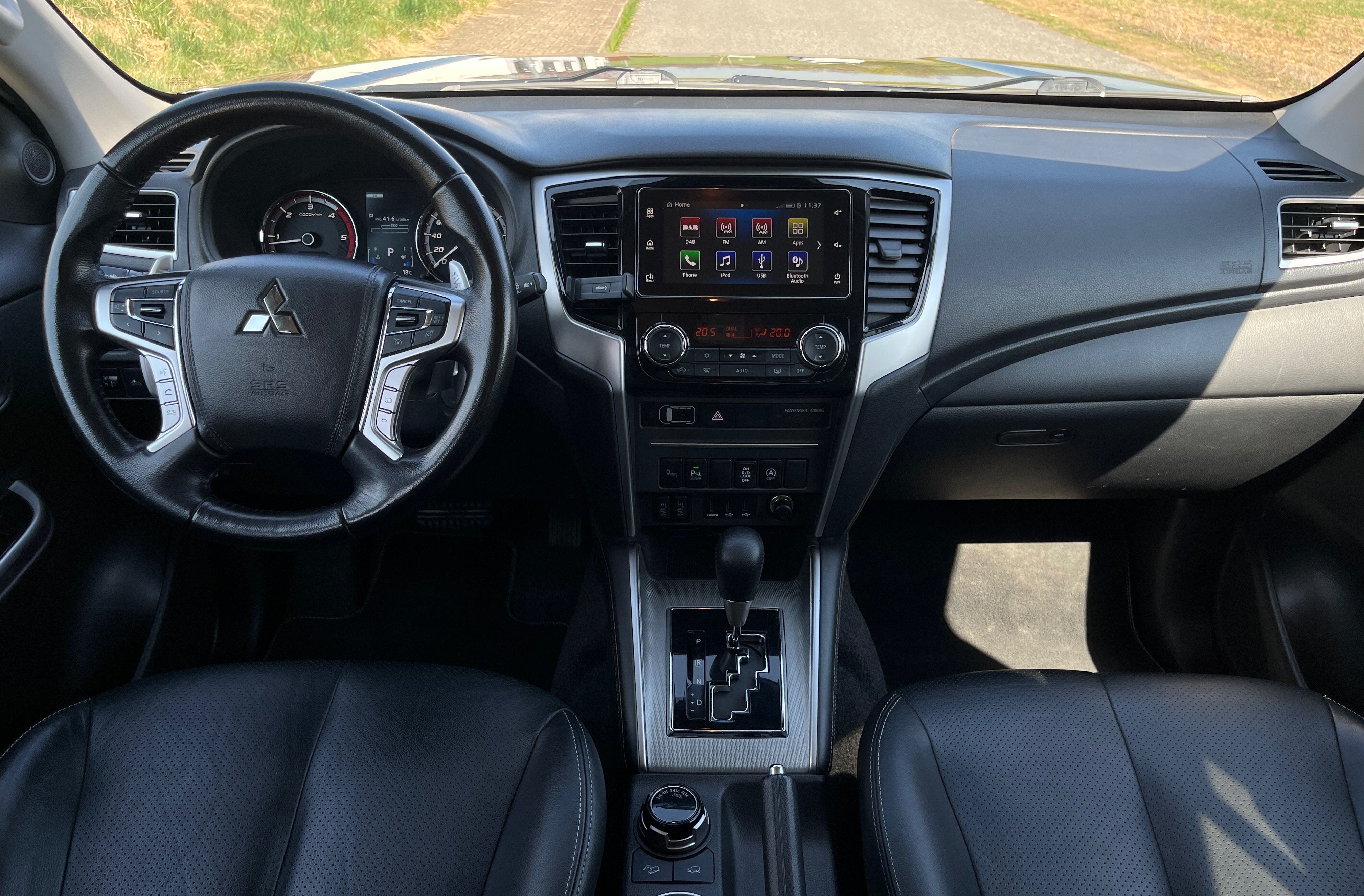 Mitsubishi L200, 2.2 DI-D Instyle AT | DPH - fotka 6