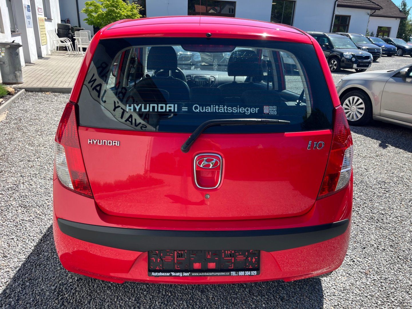 Hyundai i10, 1.1 i Velmi pěkný - fotka 3