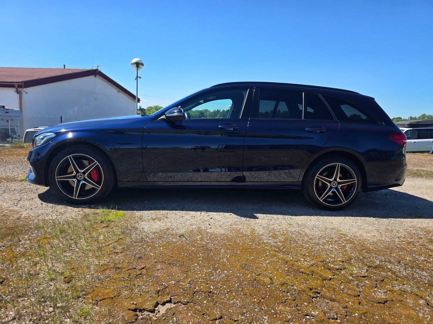Mercedes-Benz Třídy C, C 250 CDI AMG 4Matic 9G-Tronic - fotka 4