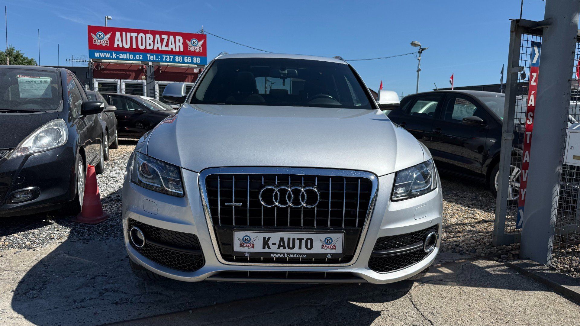 Audi Q5, 3.0TDI 176kW *A/T*Tažné*Pano* - fotka 2