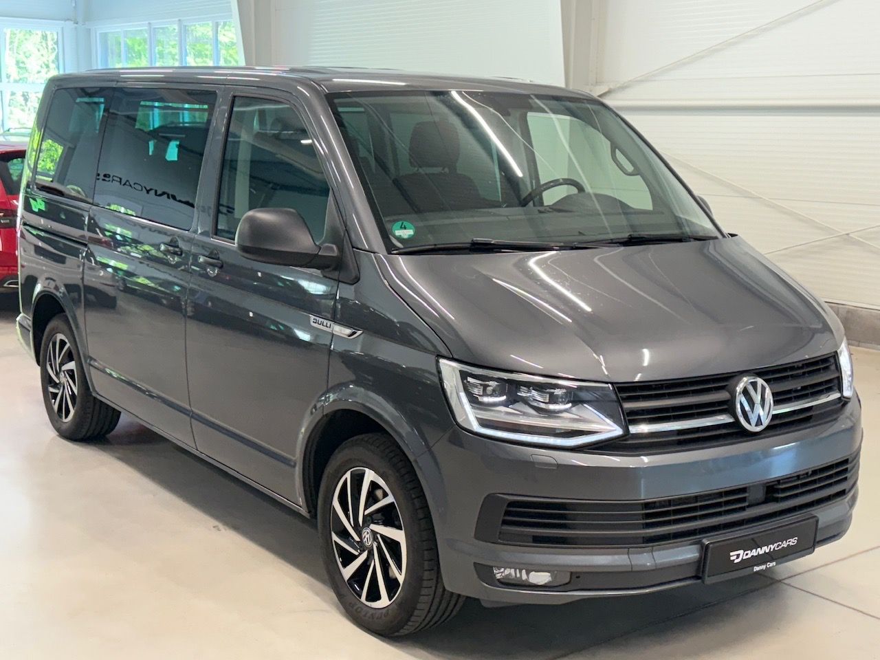 Volkswagen Multivan, 2.0TDI 110kw DSG, edice BULLI - fotka 3