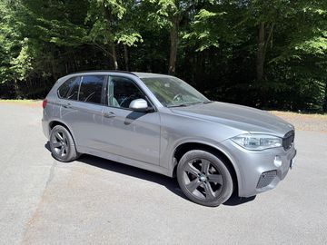 xDrive 3.0d, top výbava, DPH