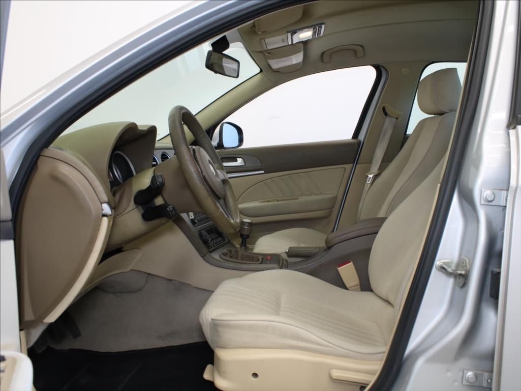 Alfa Romeo 159, 1,9 JTD 110kW Nové STK - fotka 6