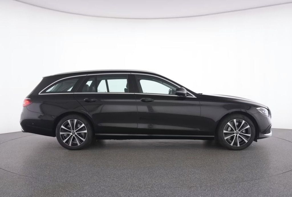 Mercedes-Benz Třídy E, E 300 de T Avantgarde+MBUXHigh - fotka 6