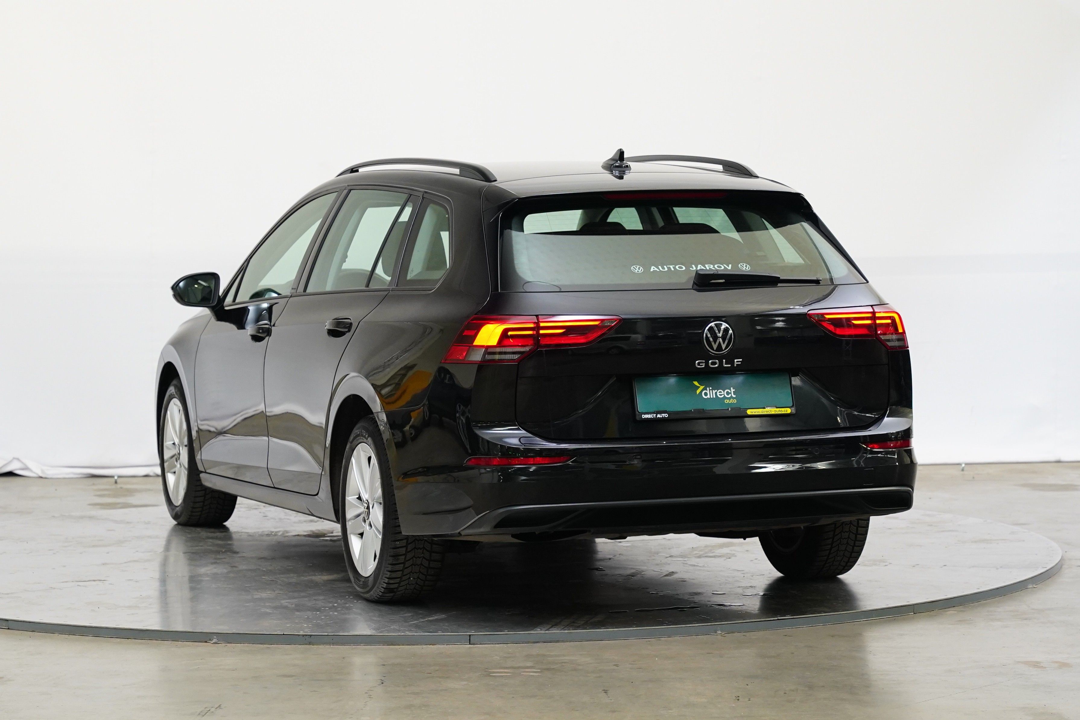Volkswagen Golf, 1.0 TSI 81 kW Life - fotka 4