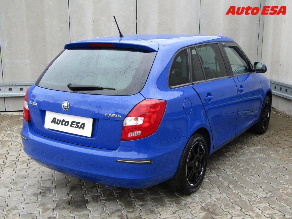 Škoda Fabia, 1.2 TSi,ČR - fotka 4