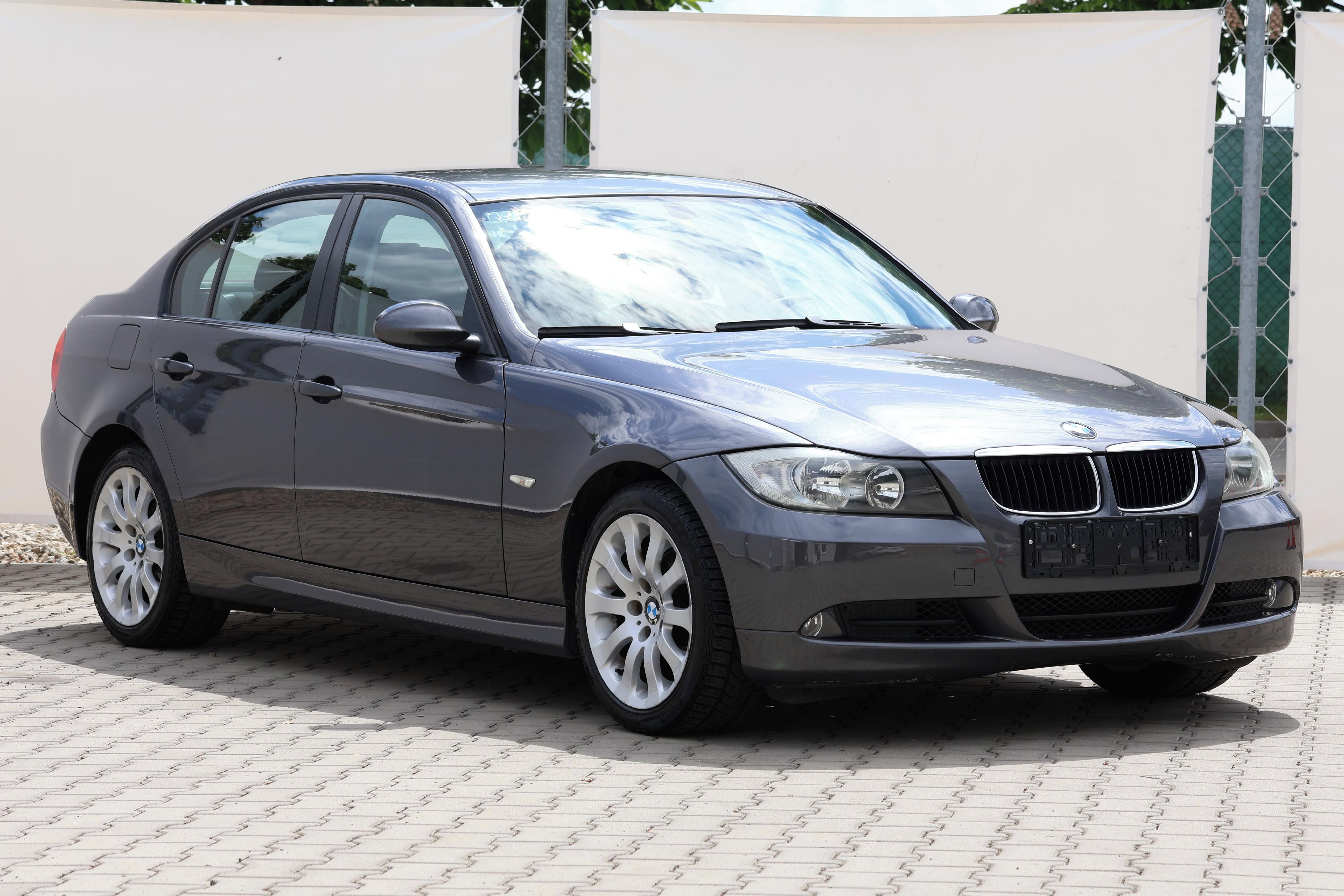 BMW Řada 3, 320d*120kW*MANUAL*SERVIS BMW - fotka 3