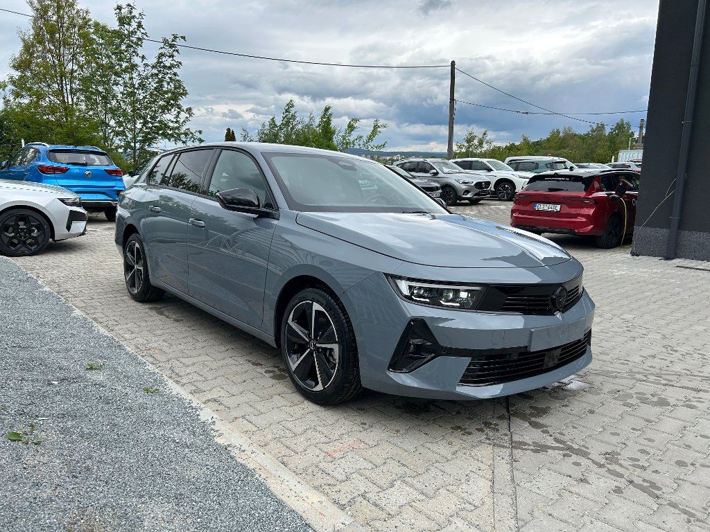 Opel Astra, ST GS 1,2 Turbo 96kW AT8 - fotka 5