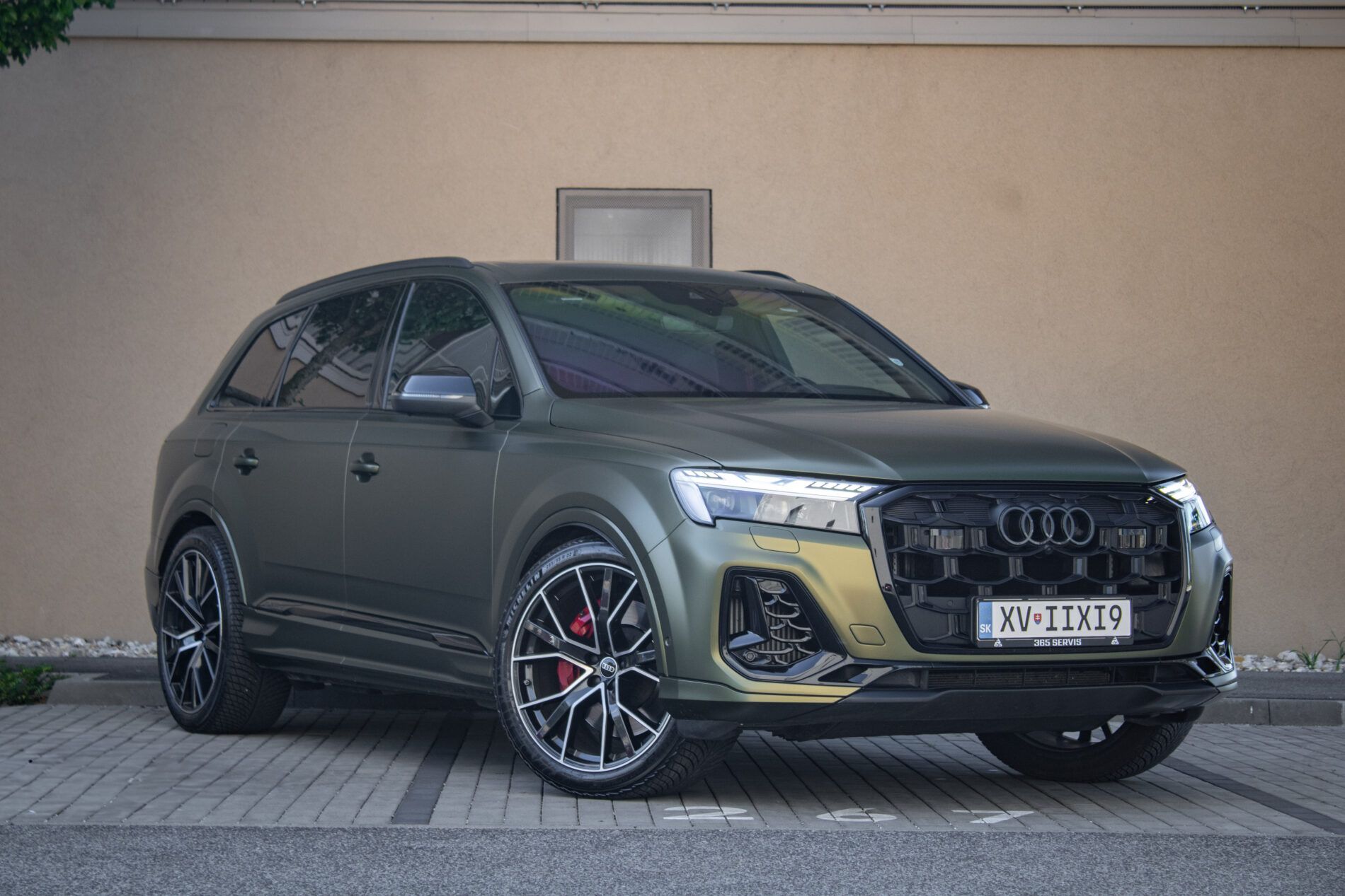 Audi SQ7 - fotka 3
