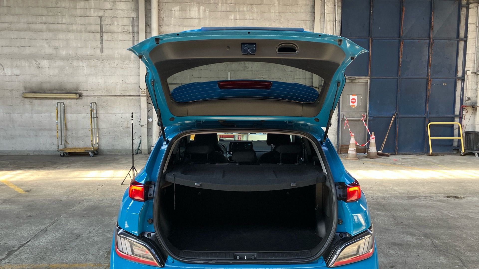 Hyundai Kona, EV 100kW Creative SoH 100% - fotka 5