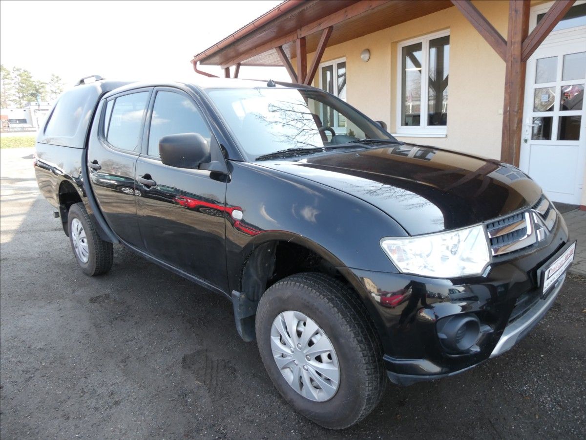 Mitsubishi L200, 2,5 DI-D 100kW 4x4, závěs