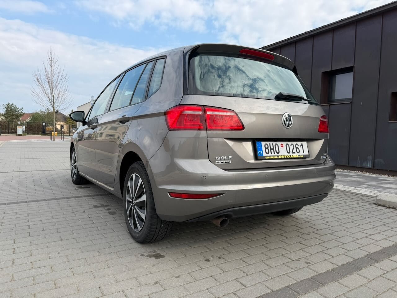 Volkswagen Golf Sportsvan, Volkswagen Golf Sportsvan 1.6 - fotka 3