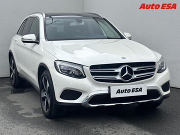 2.0T GLC250 4M,AT,LED