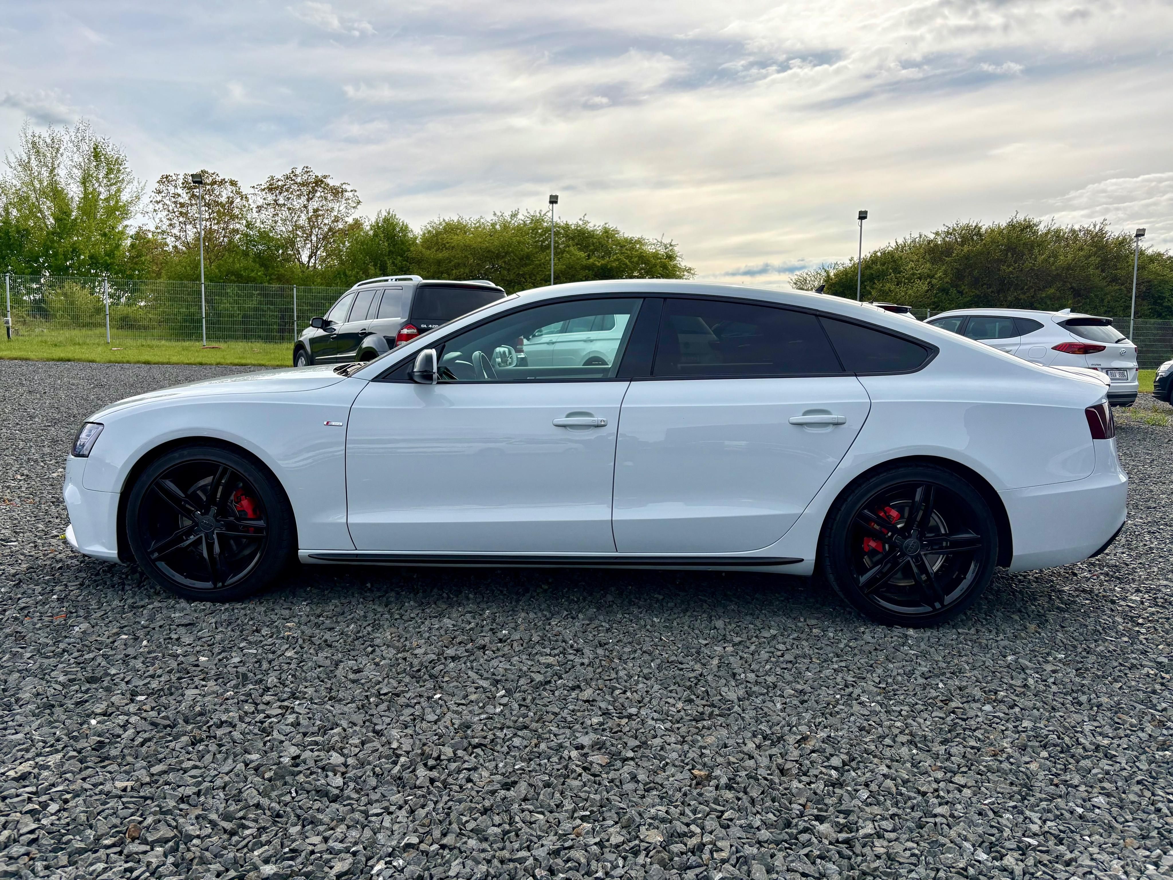 Audi A5, 2.0TDi 140kw 4x4 S-line DSG ČR - fotka 5