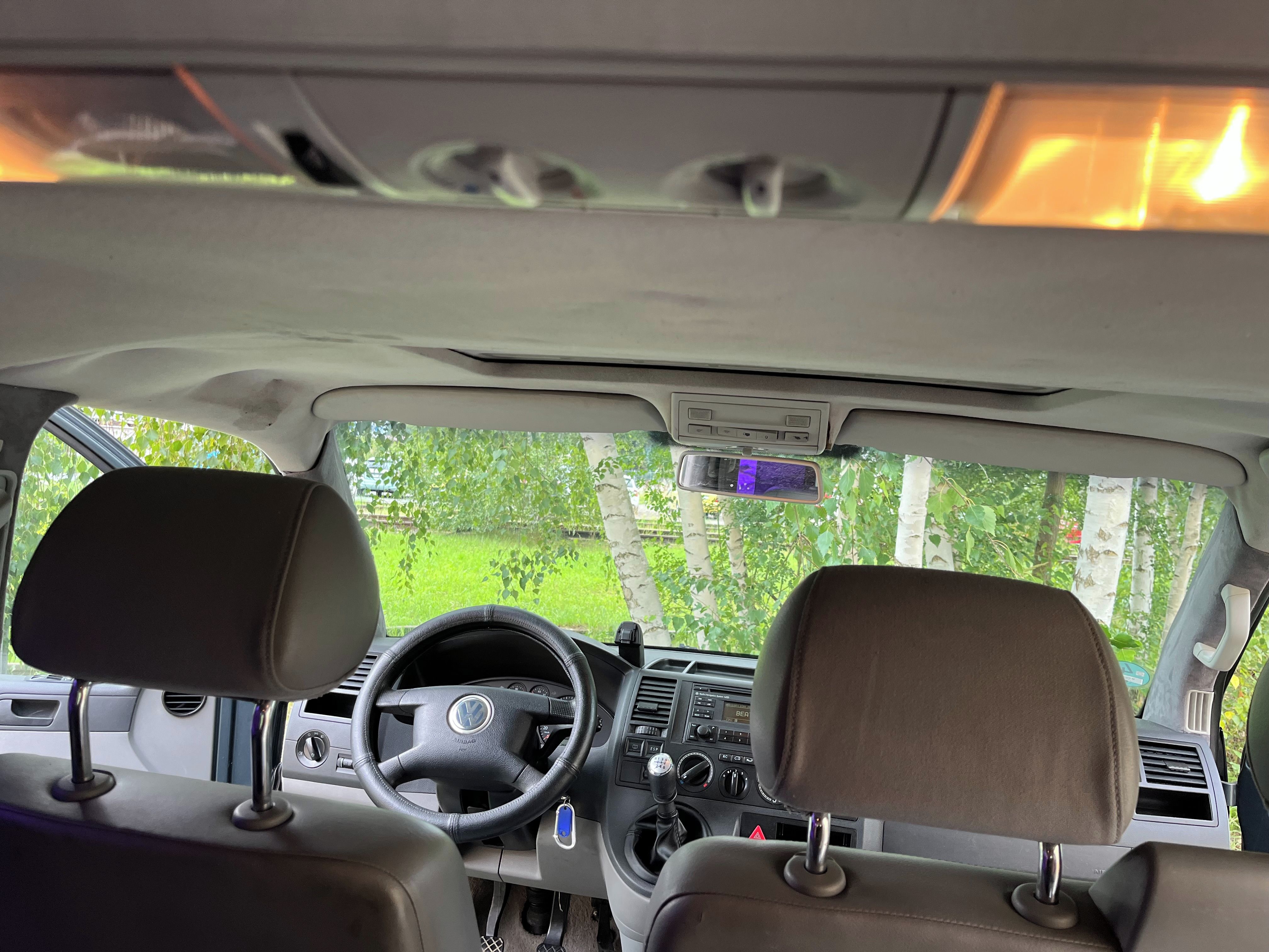 Volkswagen Transporter, Transporter T5 ShuttelMultivan - fotka 4