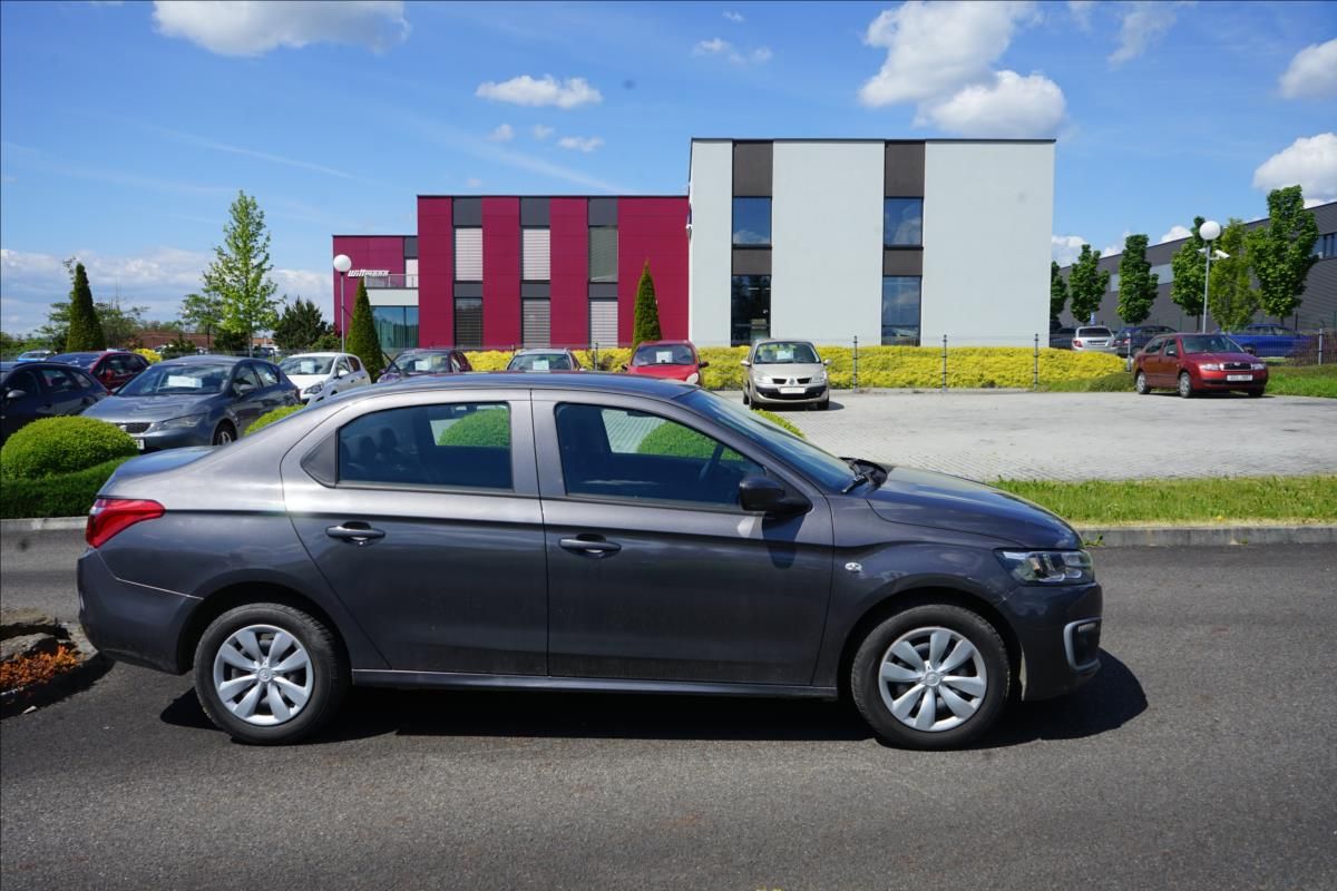 Citroën C-Elysée, 1,2 PureTech  Feel - fotka 6