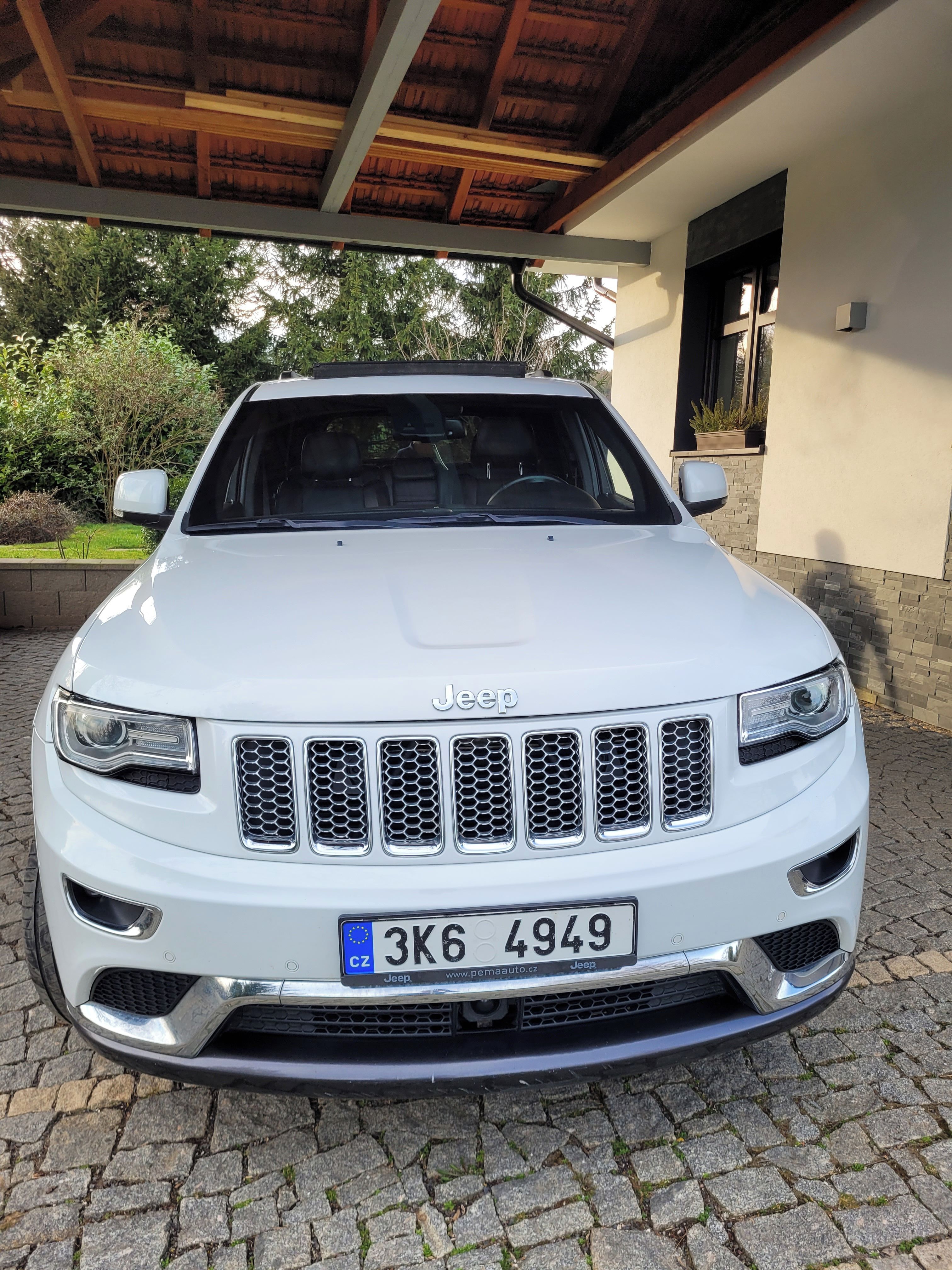 Jeep Grand Cherokee, 3 V6 Turbo Dieset SUMMIT,tažné