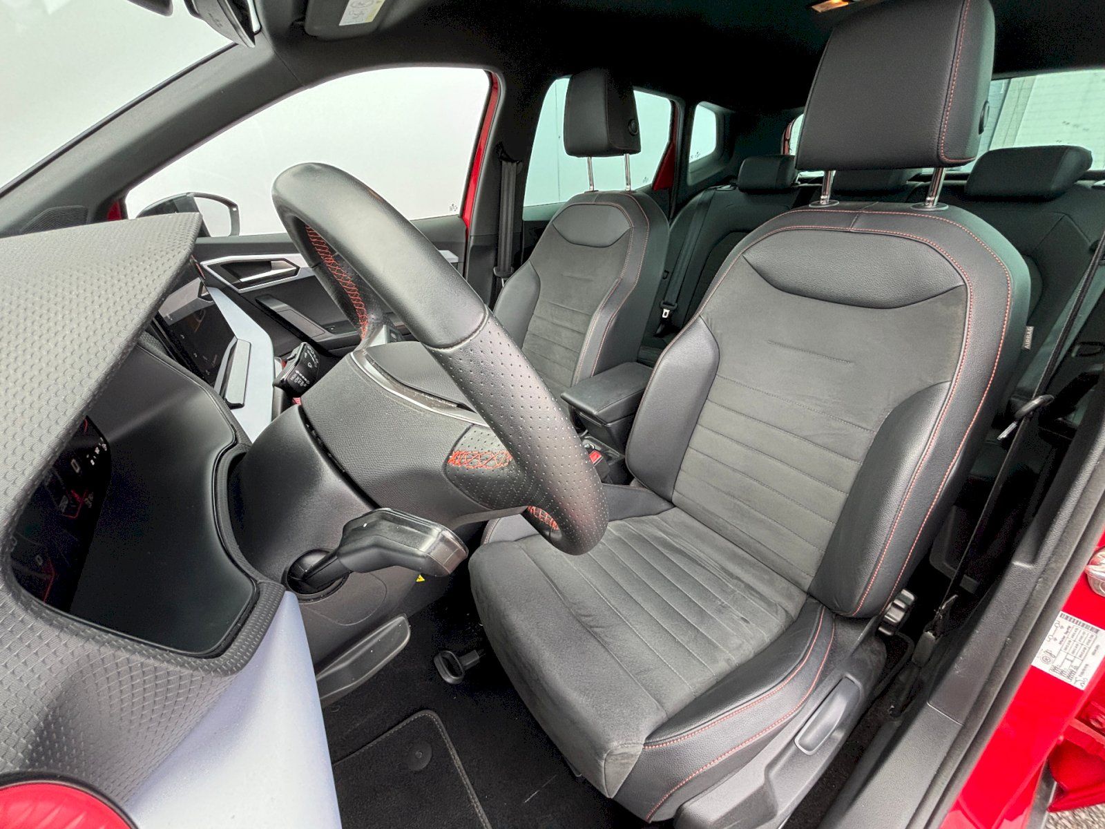 Seat Arona, 1.0TSI 81kW FR ACC - fotka 6