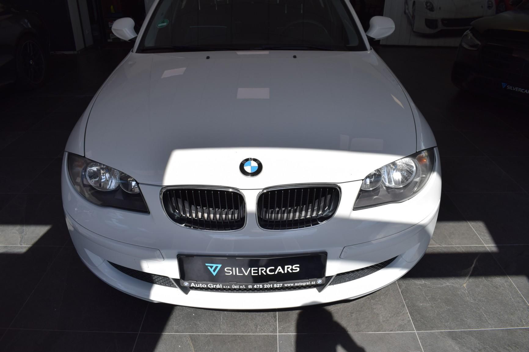 BMW Řada 1, 116d 1.maj koupeno CZ Invelt - fotka 2