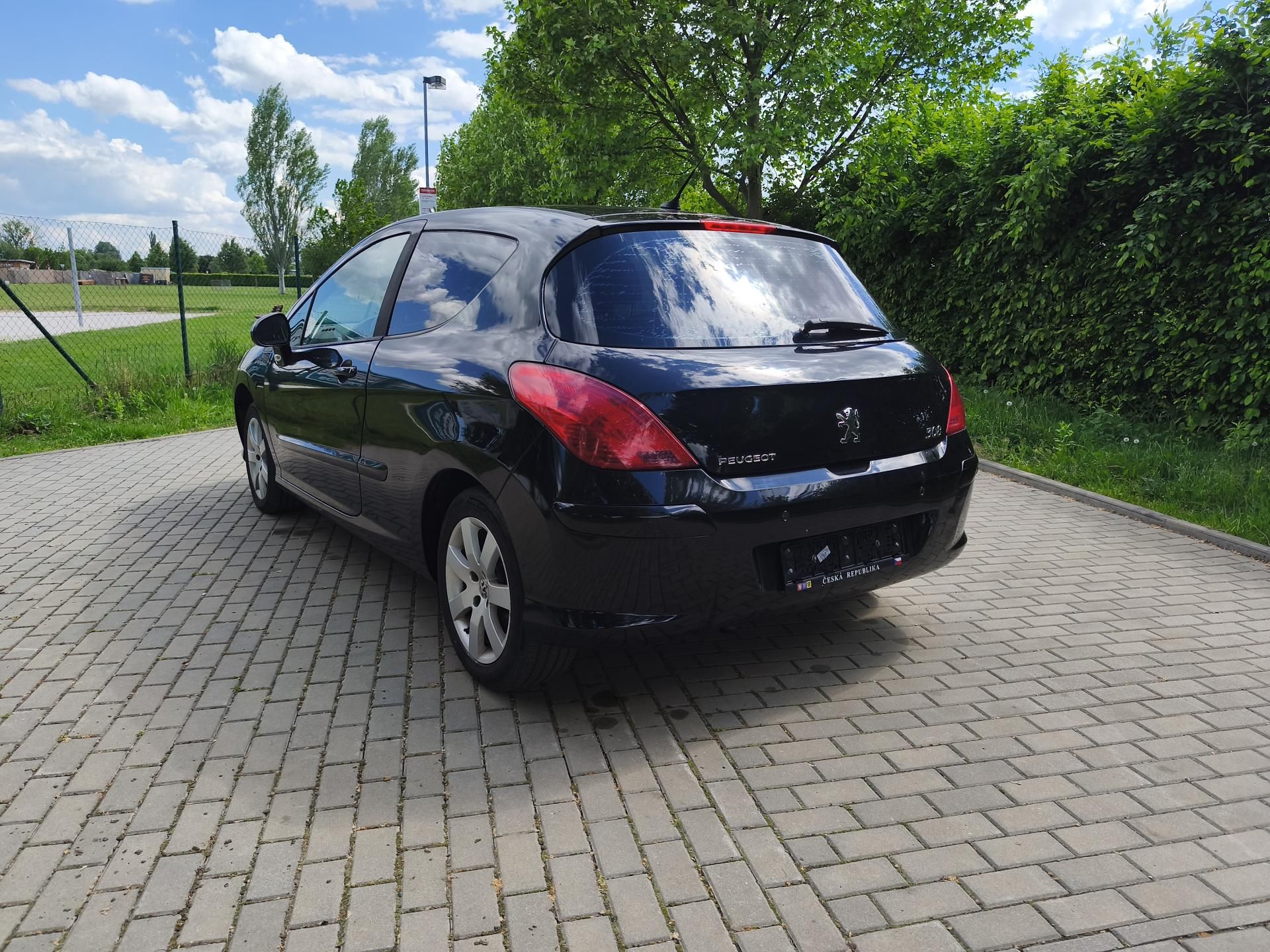 Peugeot 308, 1.6 16v Platinum - fotka 6