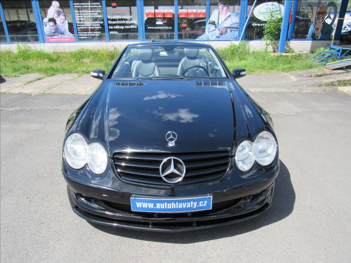 Mercedes-Benz SL, 5,5 550 V8 285kw Cabrio - fotka 2