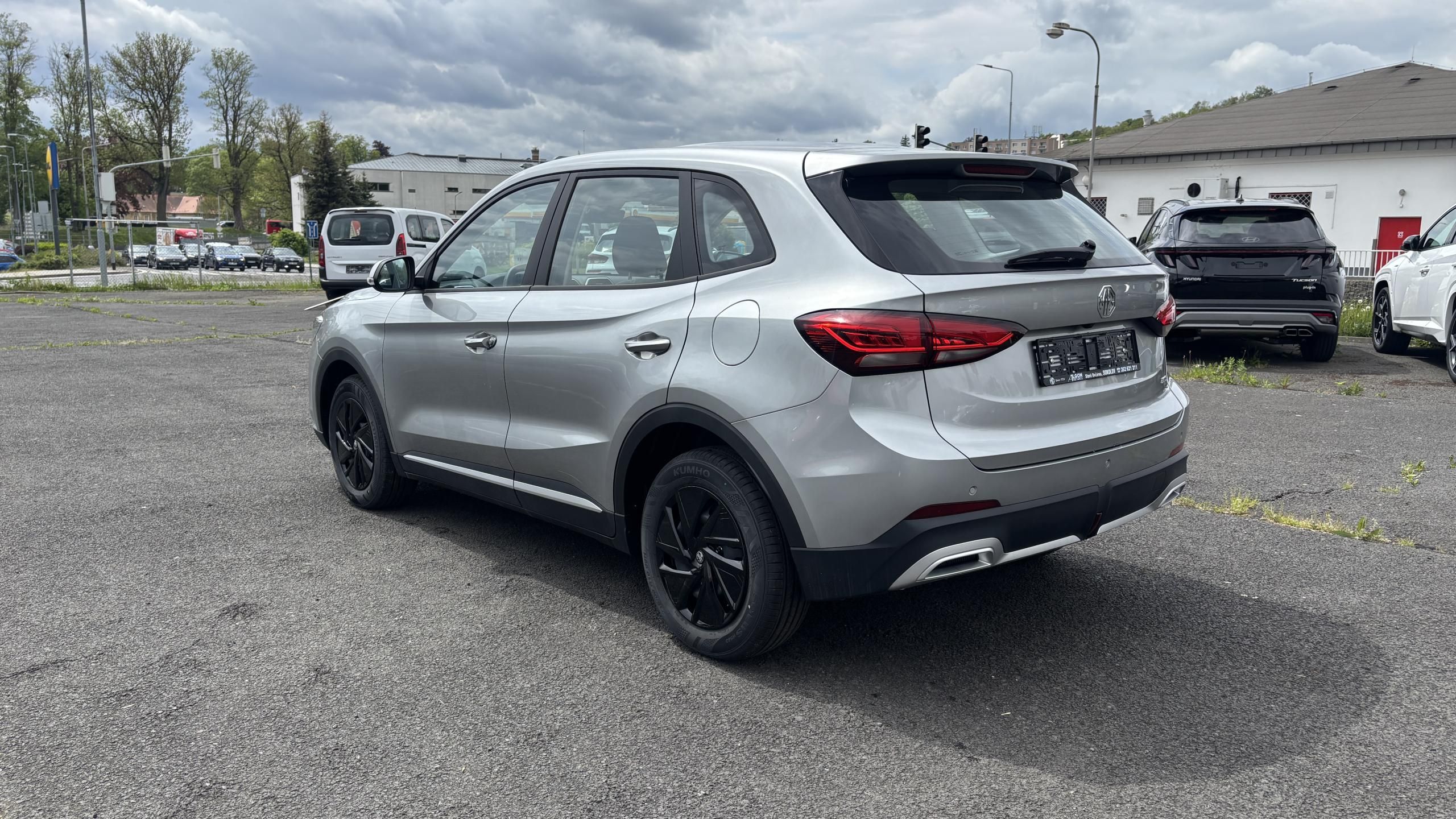 MG ZS, 1,5i MT ESSENTIAL - fotka 4