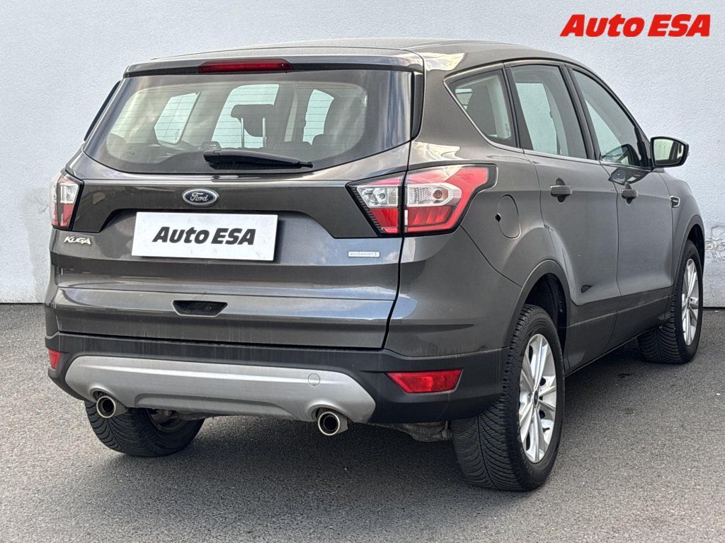Ford Kuga, 1.5i - fotka 4