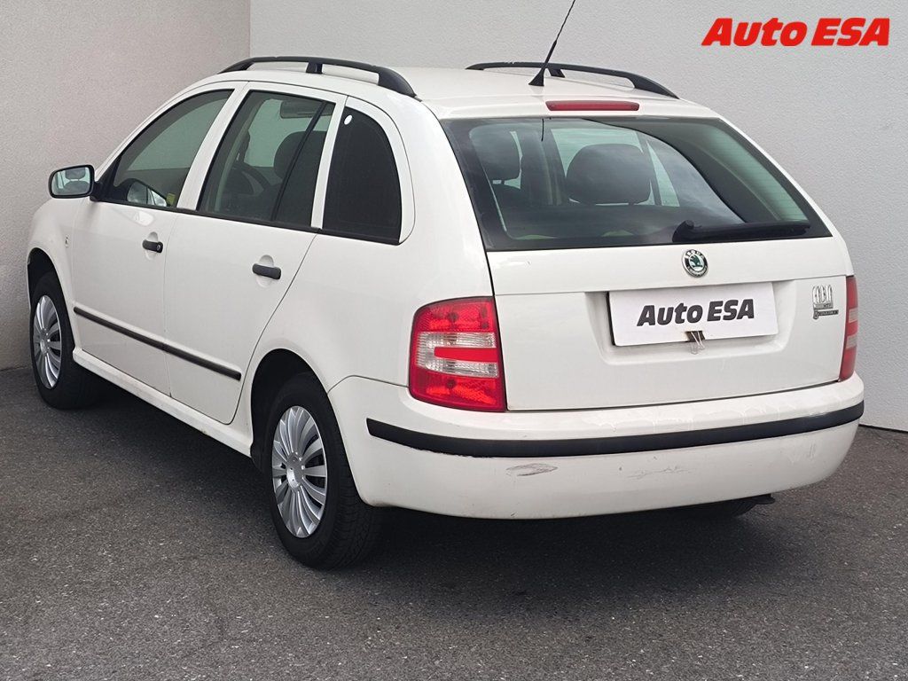 Škoda Fabia, 1.2 12V,ČR - fotka 6