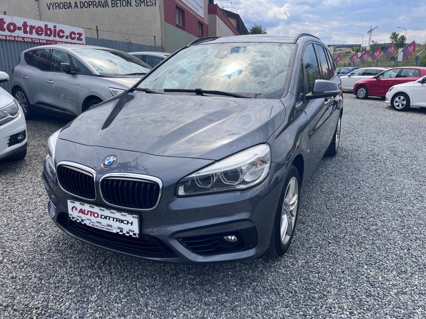 BMW Řada 2, 218d SPORT LINE GRAN TOURER - fotka 2