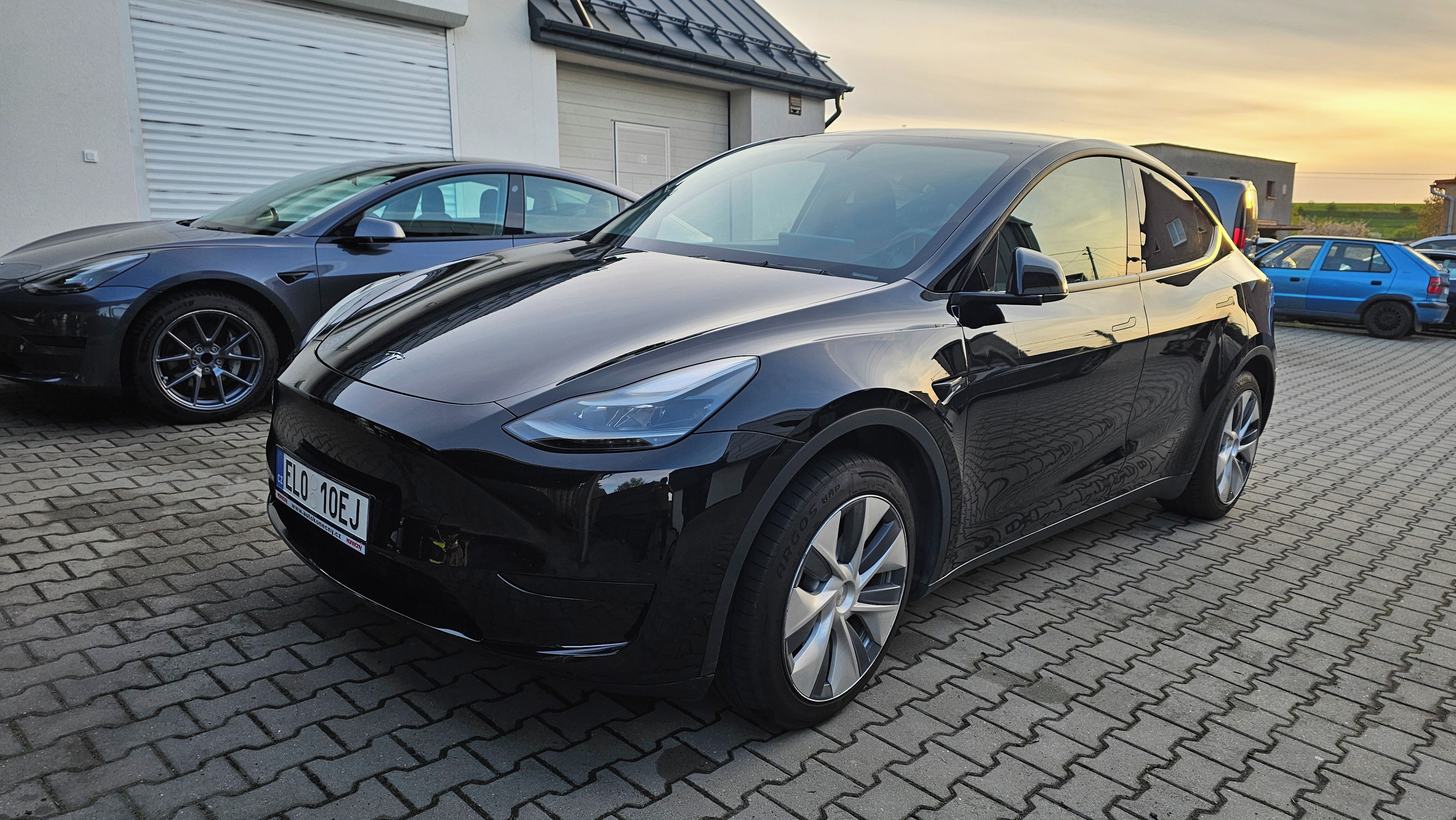 Tesla Model Y, LFP RWD 94% SoH ihned k odběru