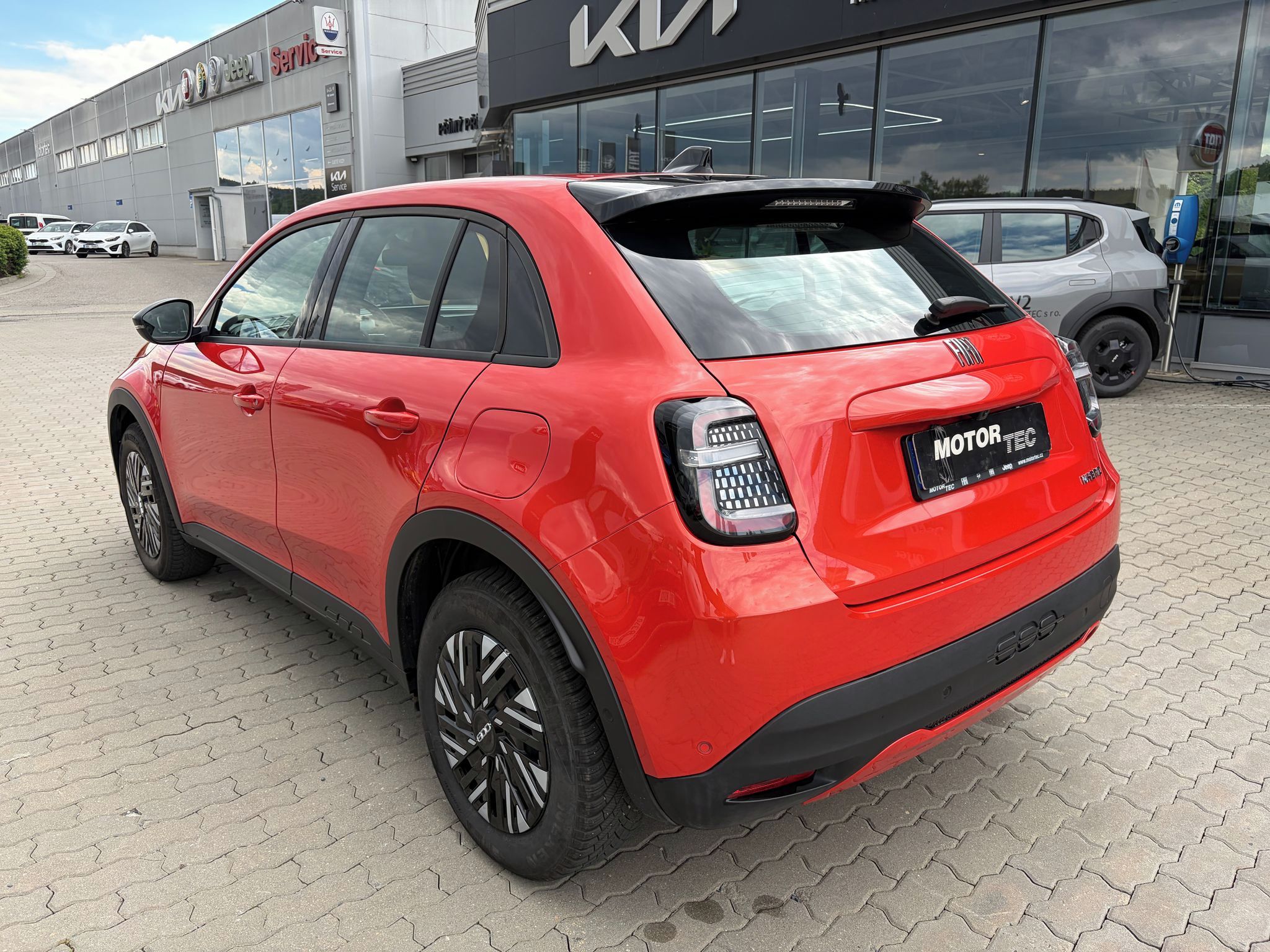 Fiat 600, 1.2 Turbo Hybrid 100k MHEV - fotka 4