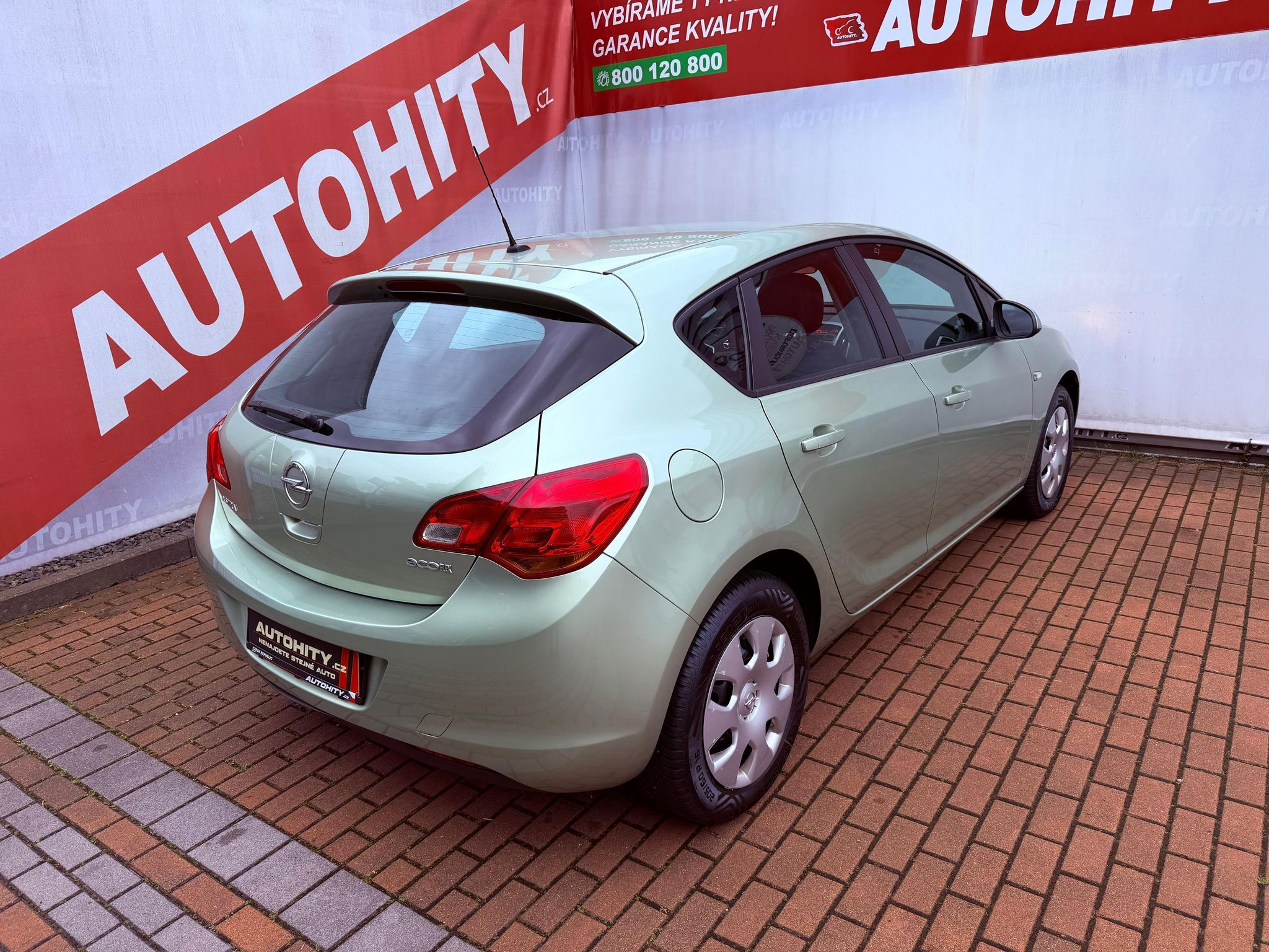 Opel Astra, 1.4 EcoTec Design Edition - fotka 6