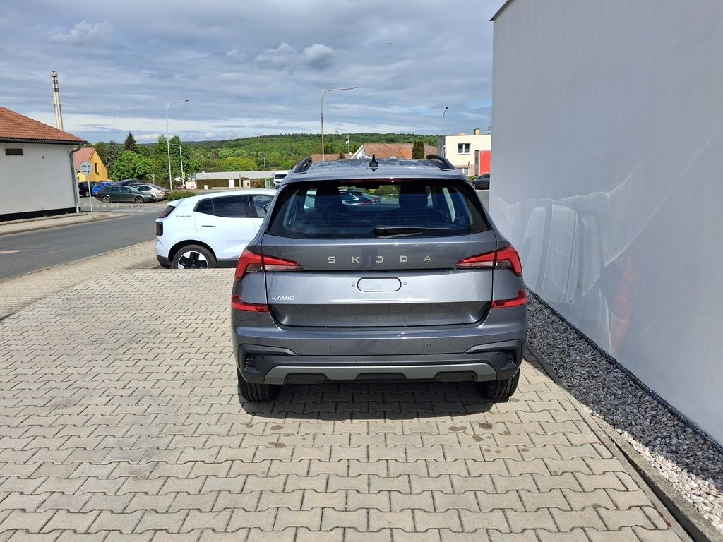 Škoda Kamiq, Classic 1,0TSI 70kW - fotka 6