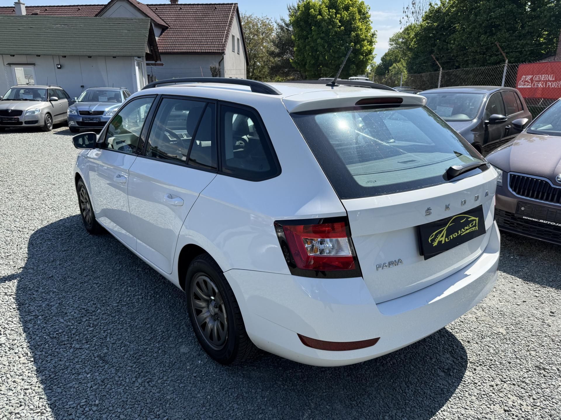 Škoda Fabia, 1.0 TSI KOMBI - fotka 4