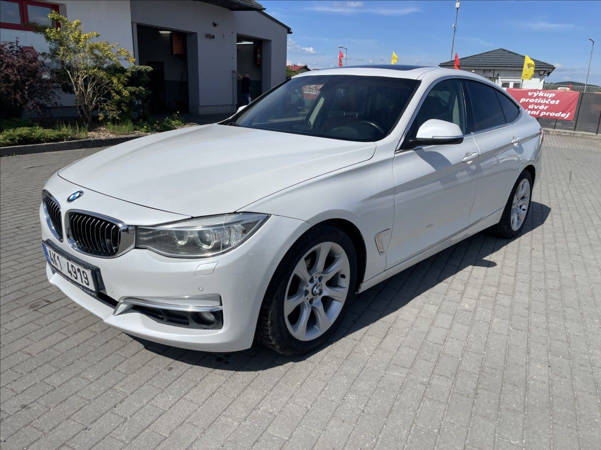 BMW Řada 3, 2,0 d 120kw GT Panorama, prav.