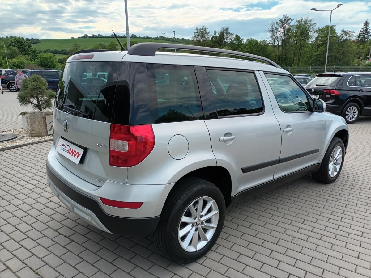 Škoda Yeti, 2,0 TDI,81KW,4X4,DIGIKLIMA, - fotka 5