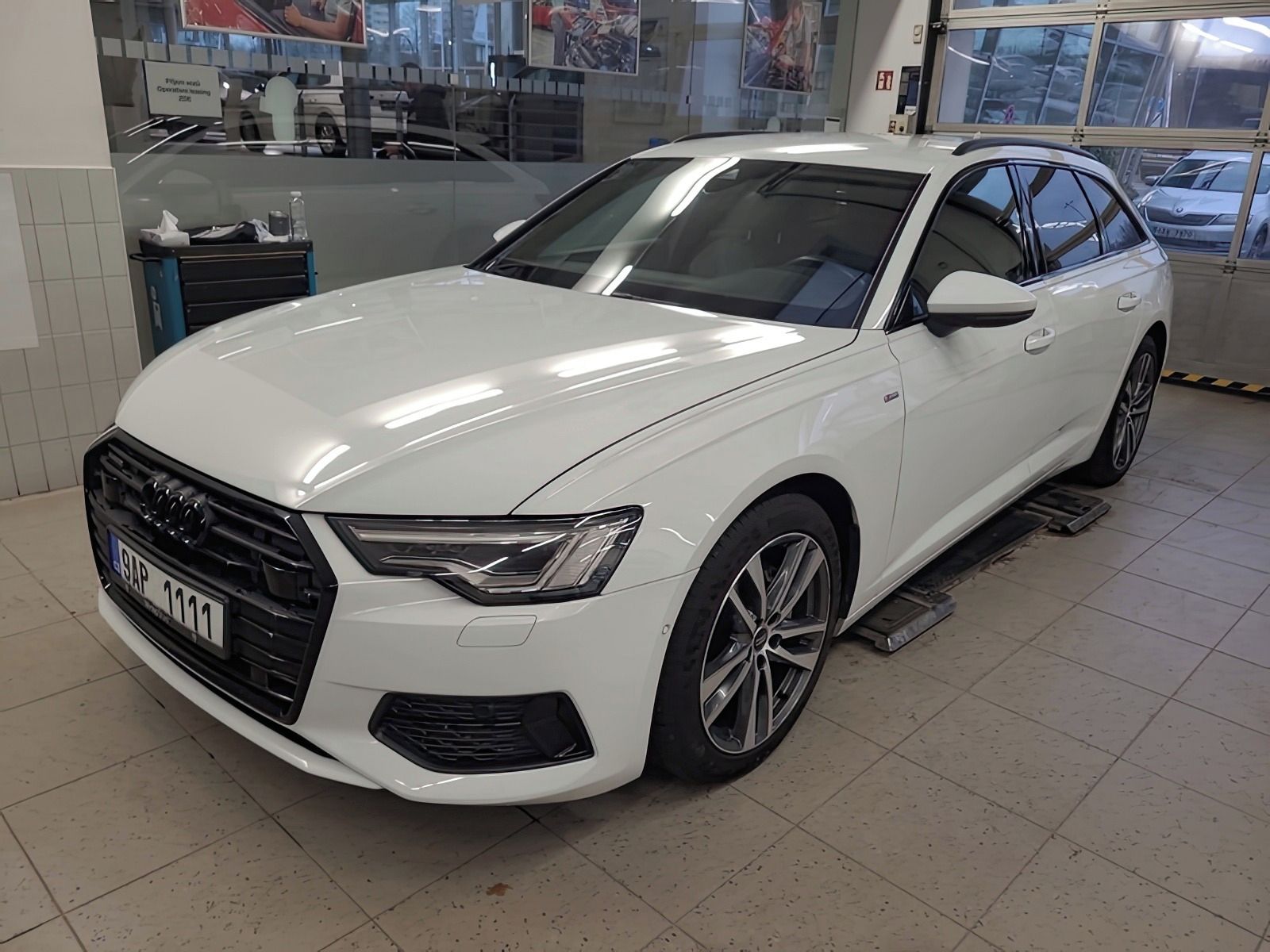 Audi A6 Avant, S-Line,Tažné,Quattro,MATRIX,CZ