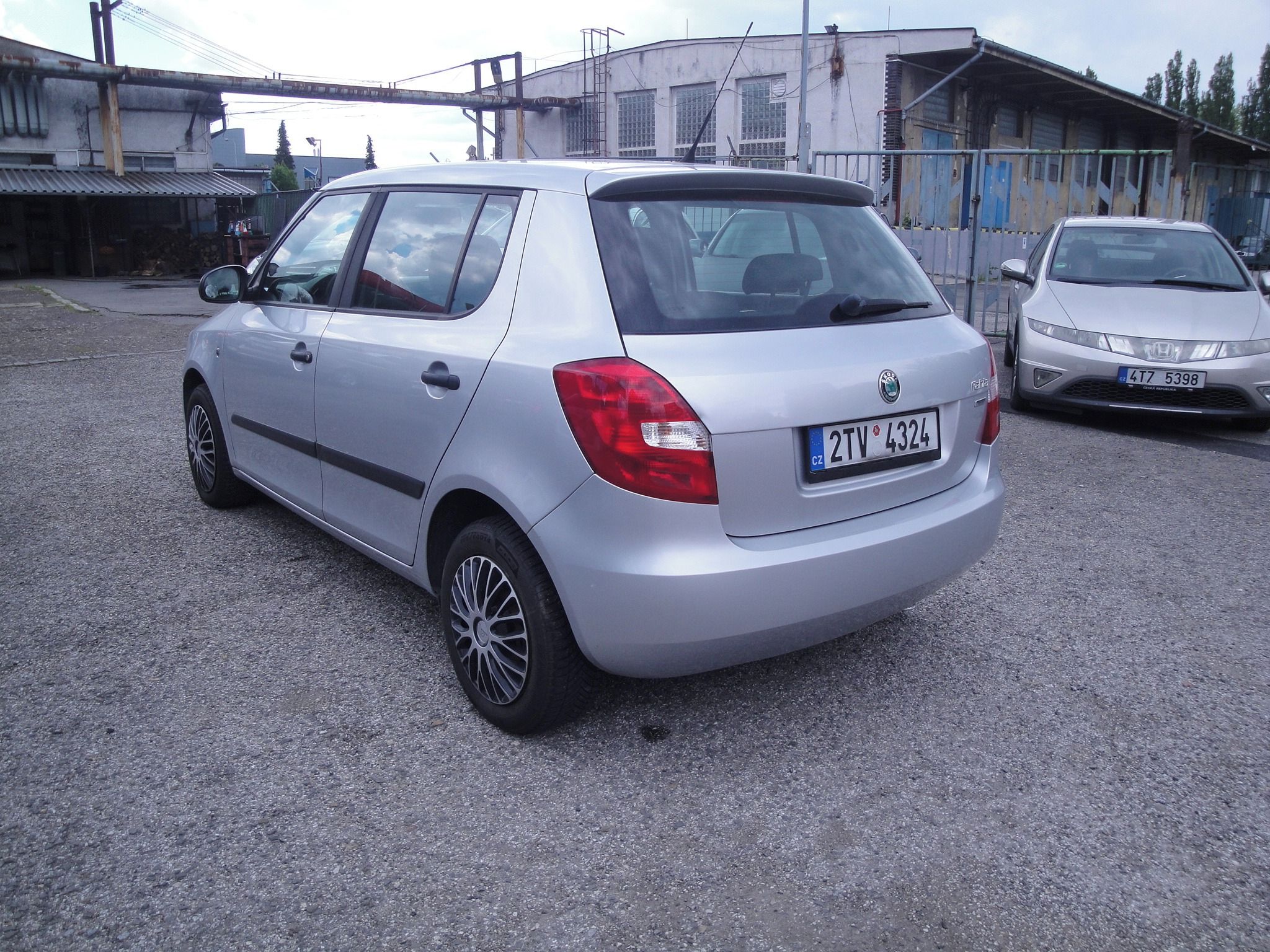 Škoda Fabia, II,1.2,44kw,klima - fotka 6
