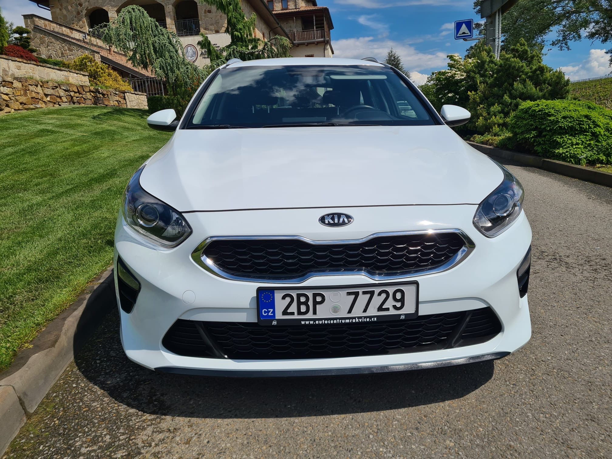 Kia Cee´d, 1.5 T-GDI SW AUT. DPH ČR - fotka 2