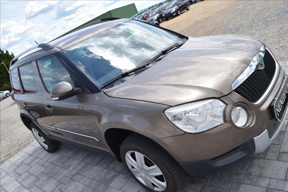Škoda Yeti, 1,2 TSI 77KW PO SERVISE - fotka 4