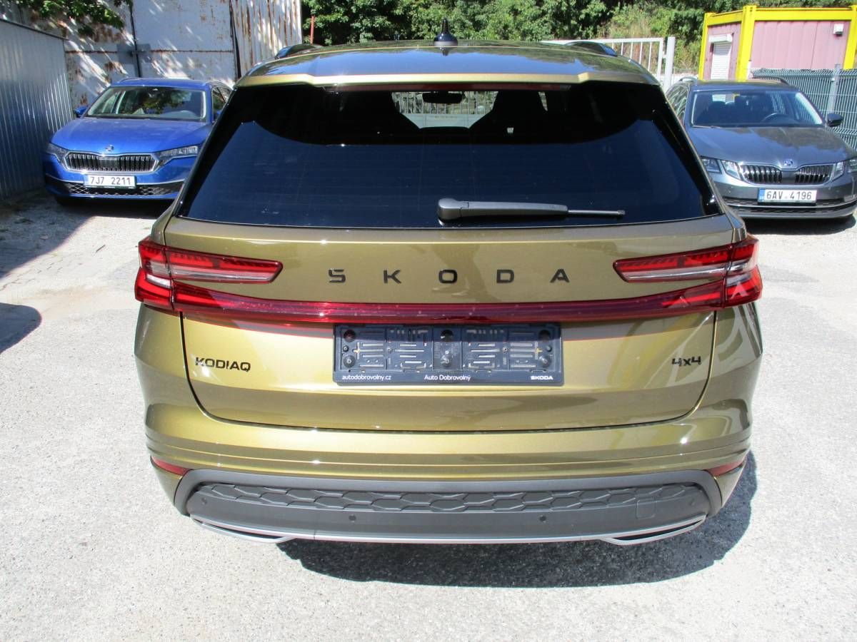 Škoda Kodiaq, Sportline 2,0TDI 142kW 4x4 DSG - fotka 6