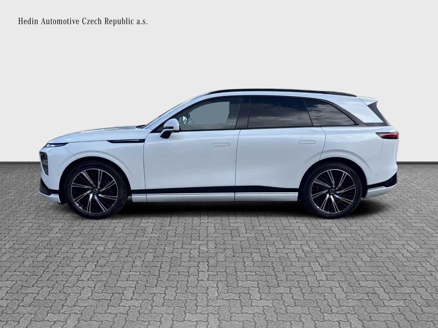XPENG G9, G9 AWD Performance (Nová G9) - fotka 2