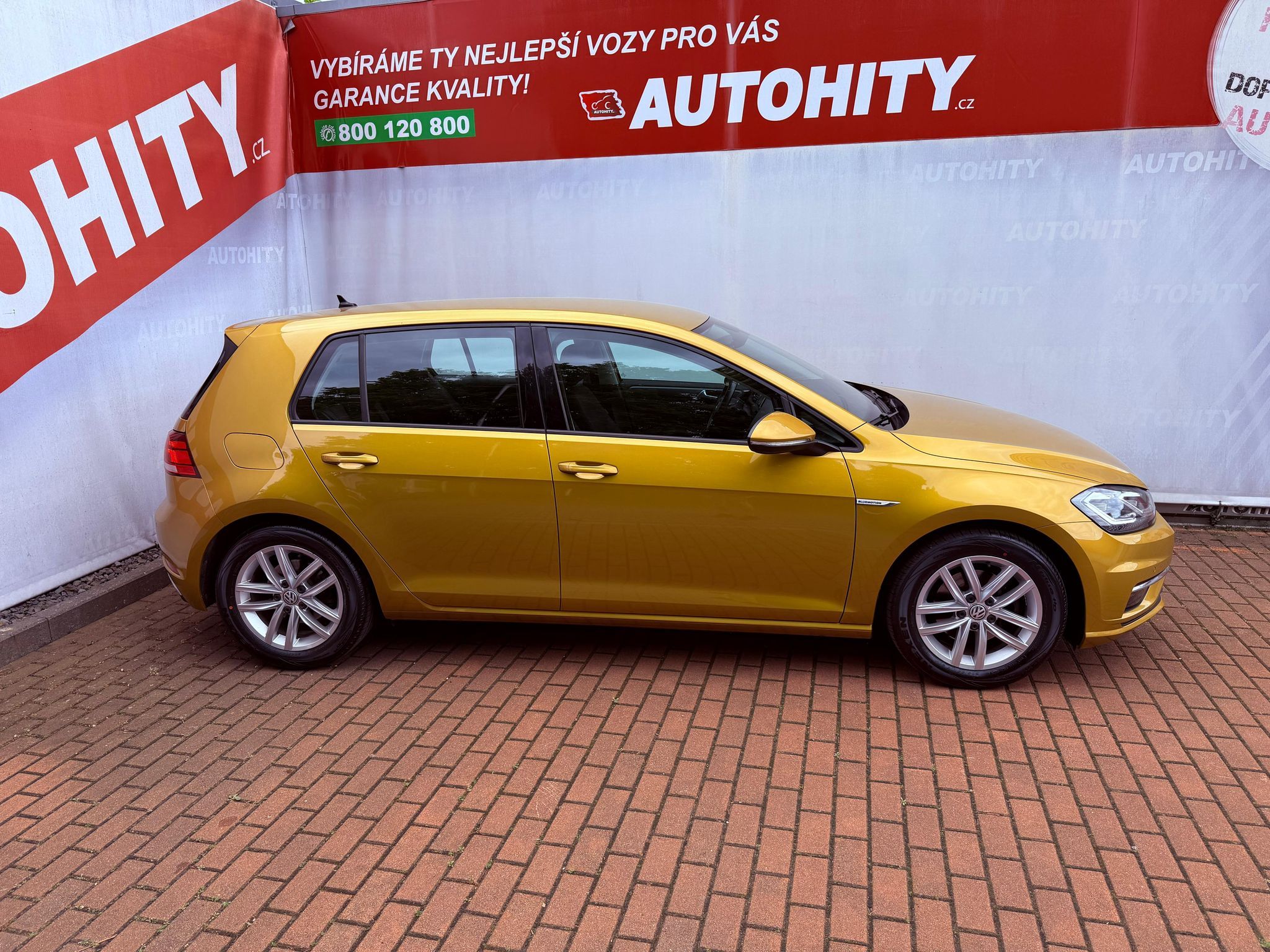 Volkswagen Golf, 1.5 TSi Comfortline DSG, ČR - fotka 6
