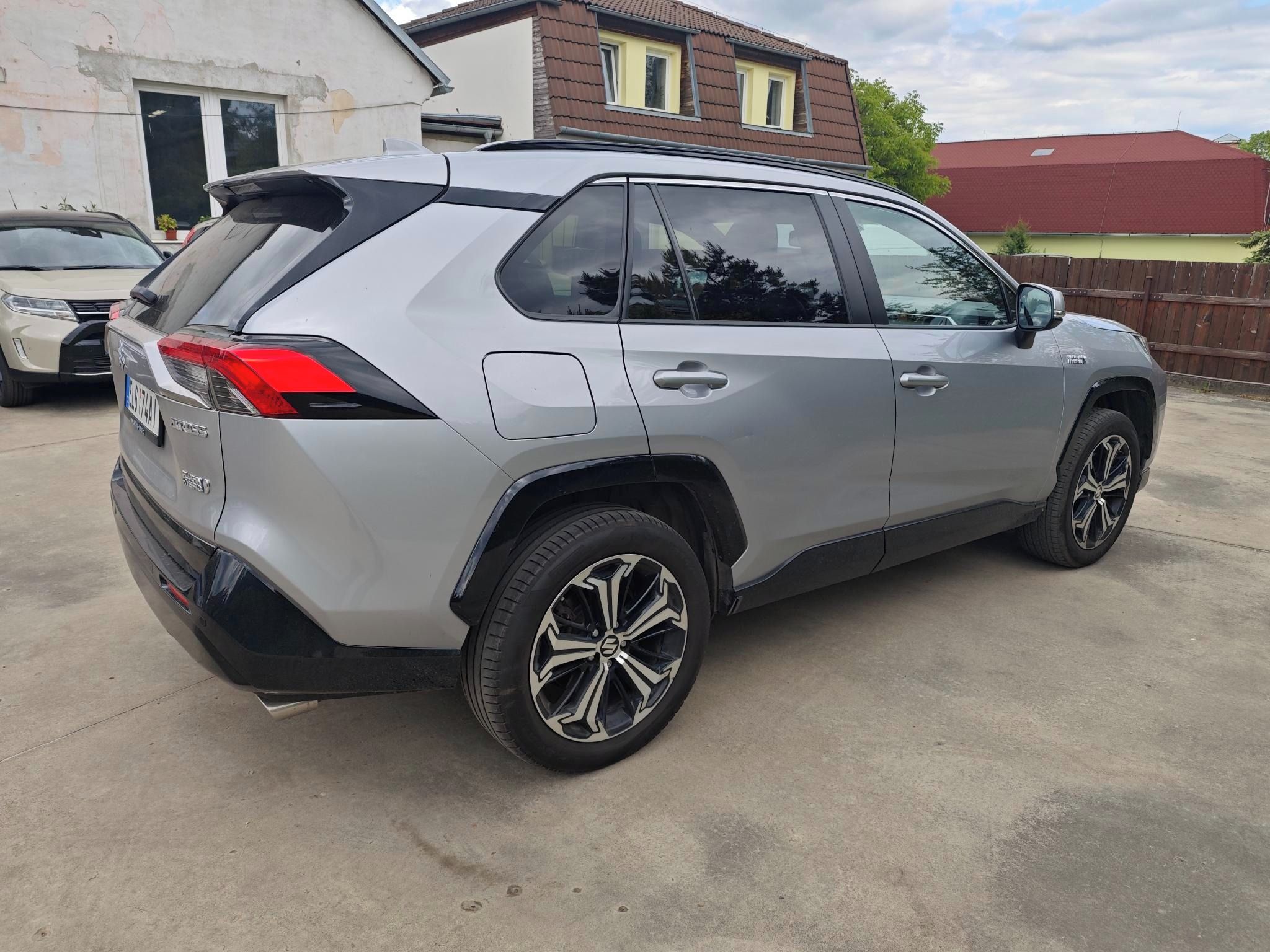 Suzuki Across, 2,5 PHEV Elegance 4x4 AT - fotka 3