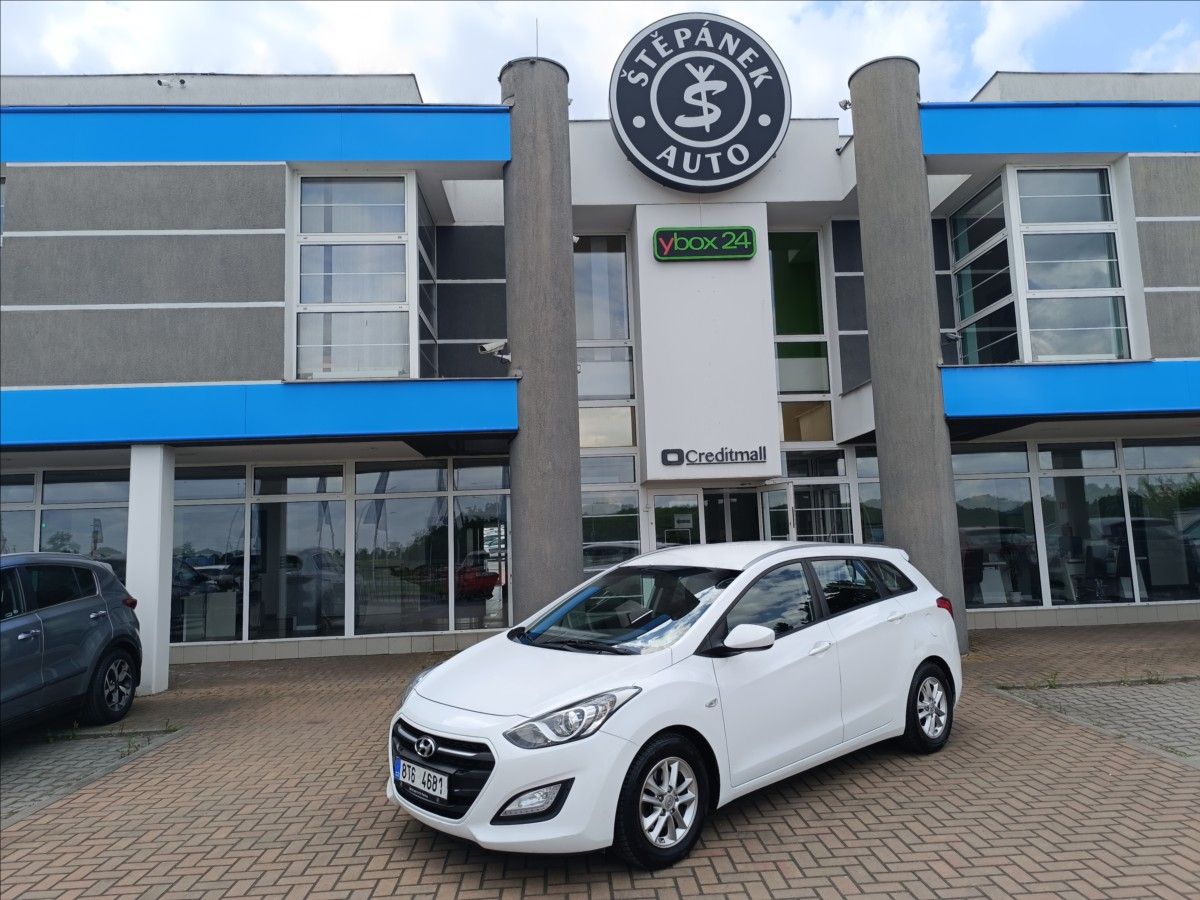 Hyundai i30, 1,6 CRDi Trikolor
