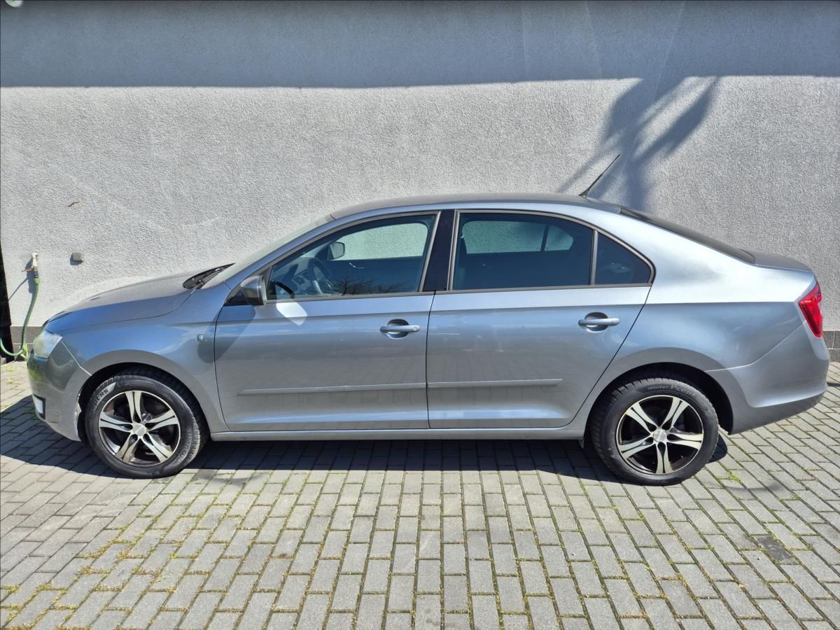 Škoda Rapid, 1,2 TSi Klima Tempomat Alu TZ - fotka 3