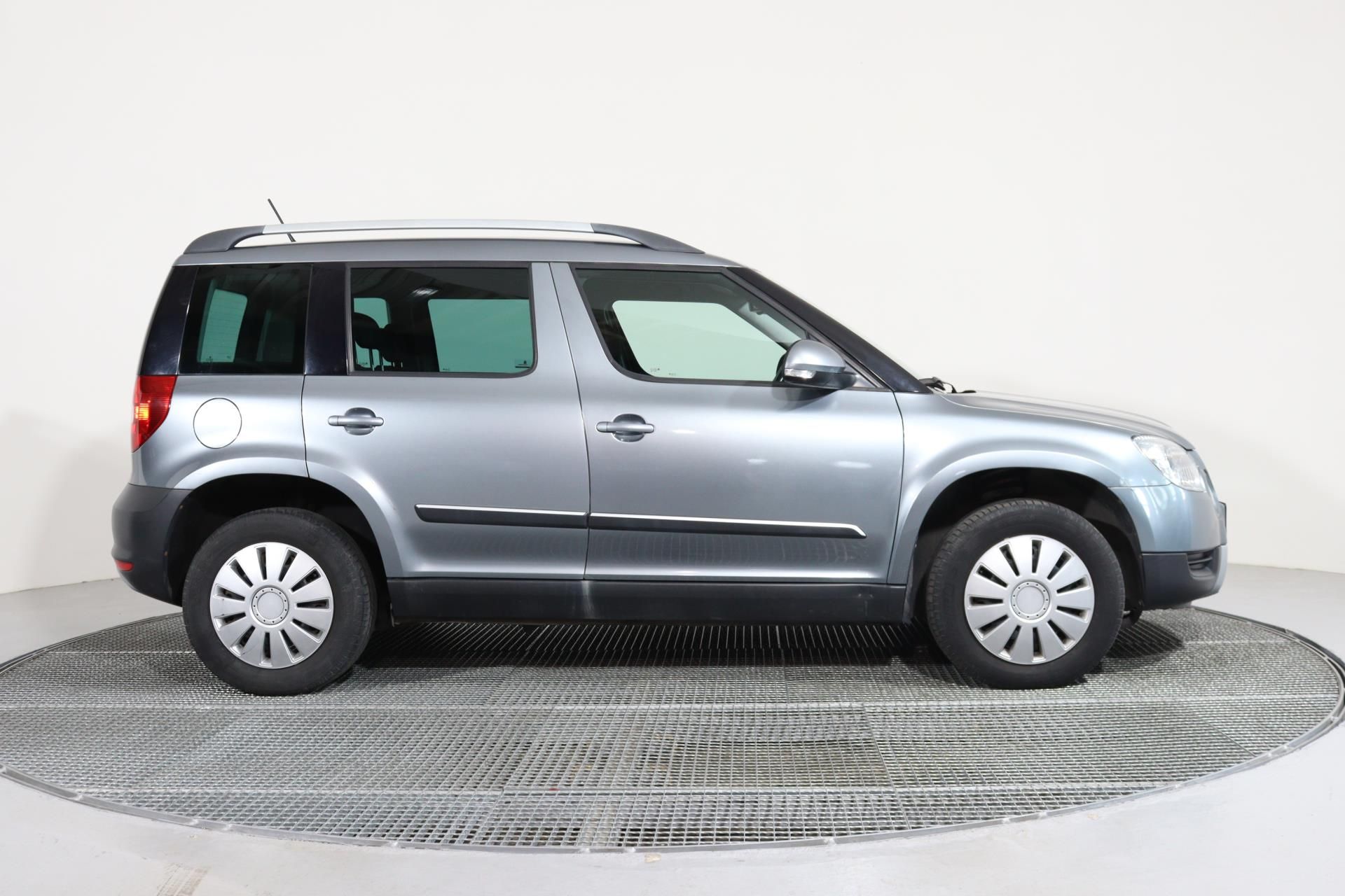 Škoda Yeti, AMBITION 2,0 TDI 81 kW 4x4 - fotka 3