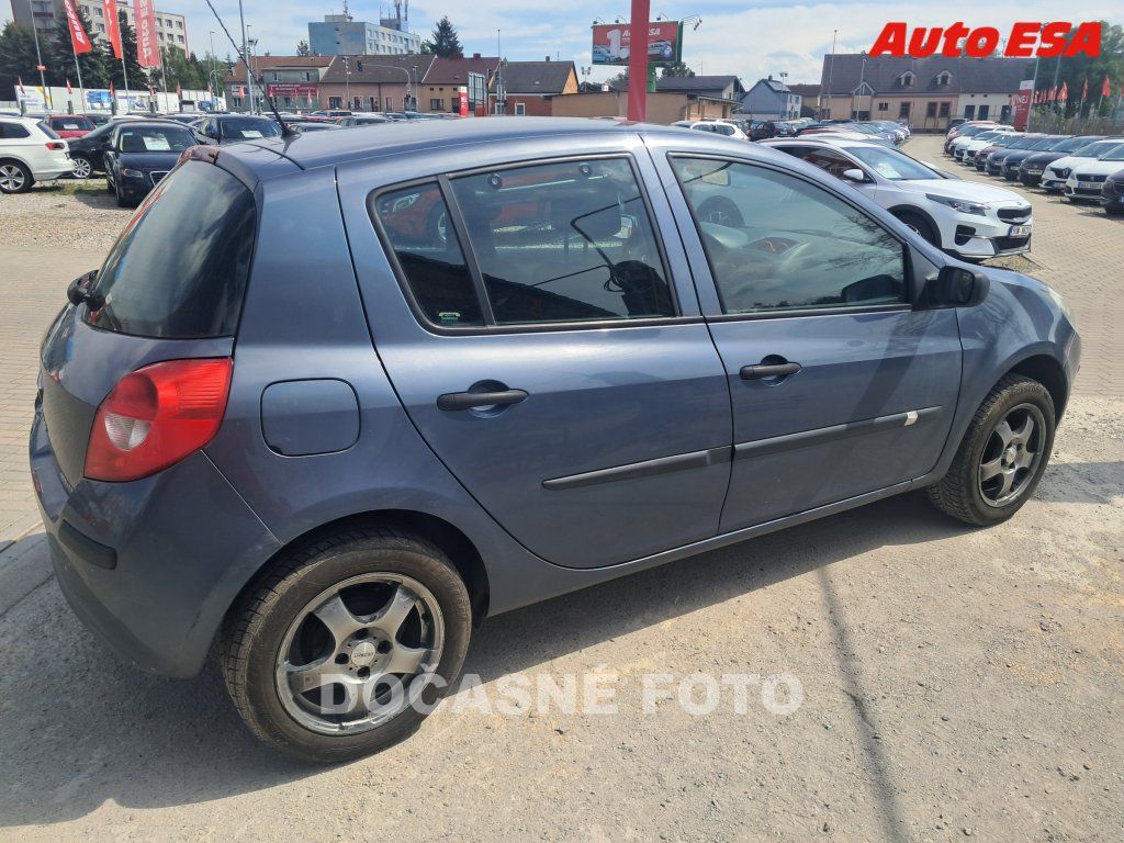 Renault Clio, 1.2 - fotka 2