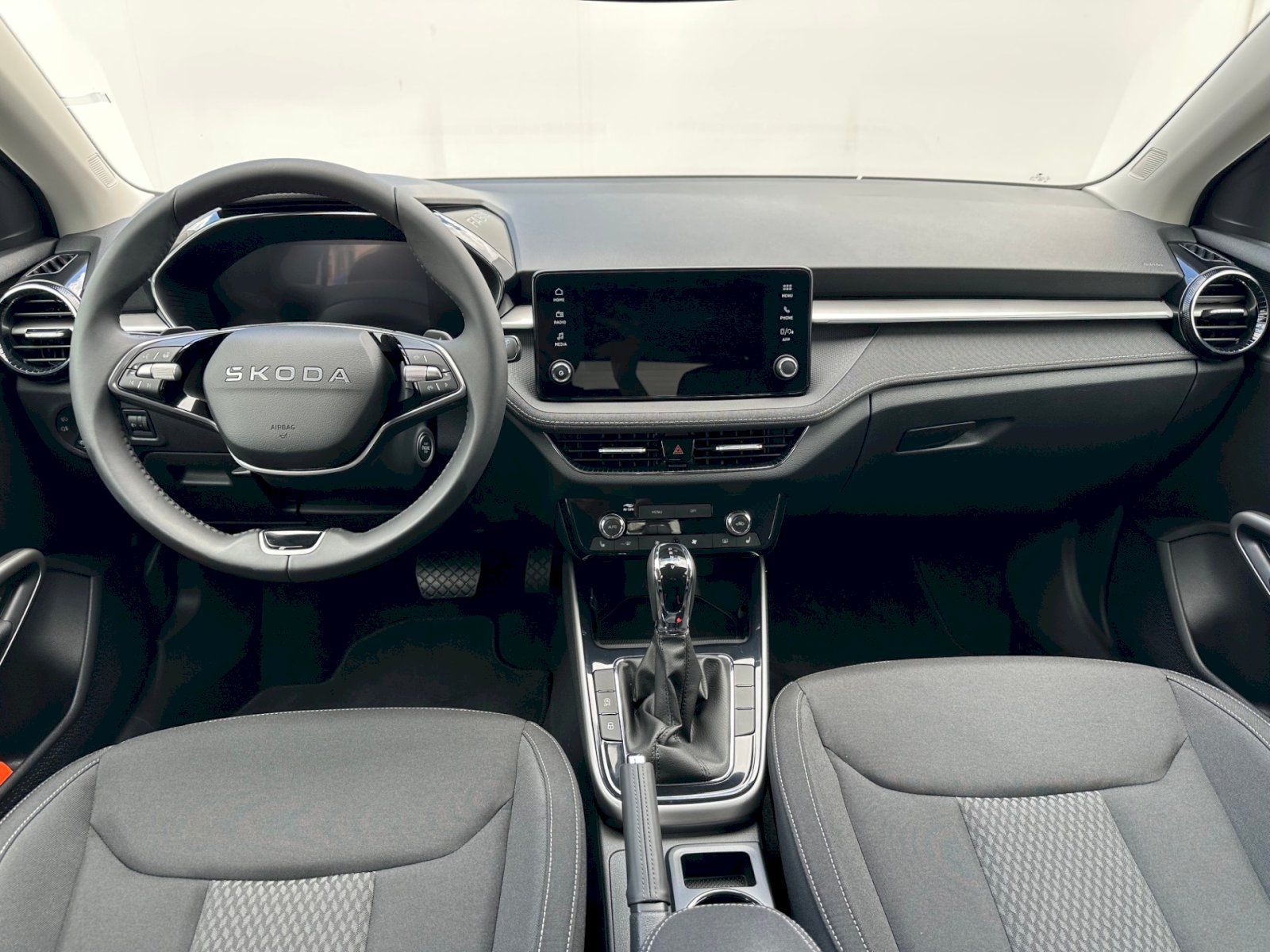 Škoda Fabia, 1,0 TSI / 85 KW / DSG / Top Se - fotka 5