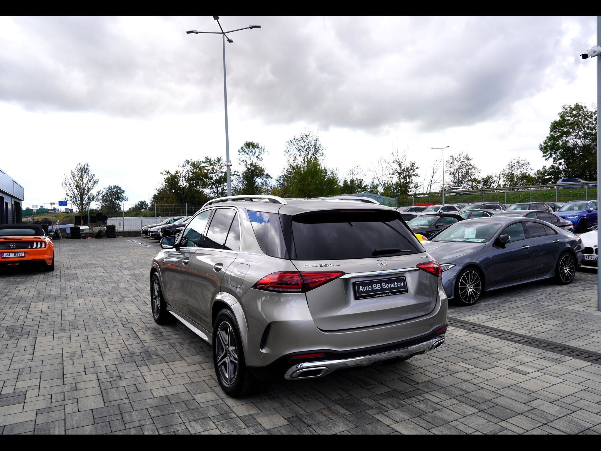 Mercedes-Benz GLE, 350de 4Matic AMG 9AT/ČR - fotka 4